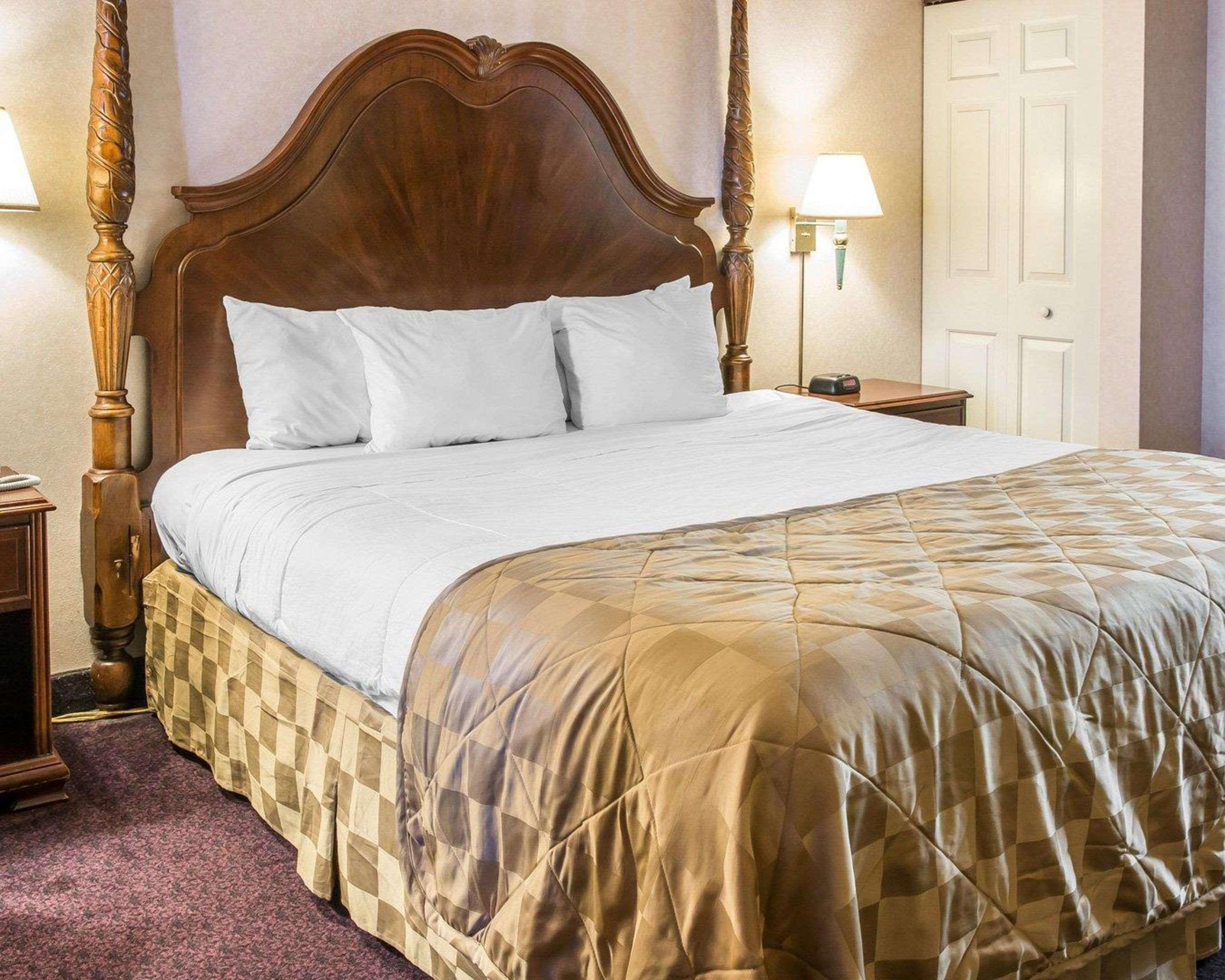 Clarion Hotel Beachfront Mackinaw City Kültér fotó