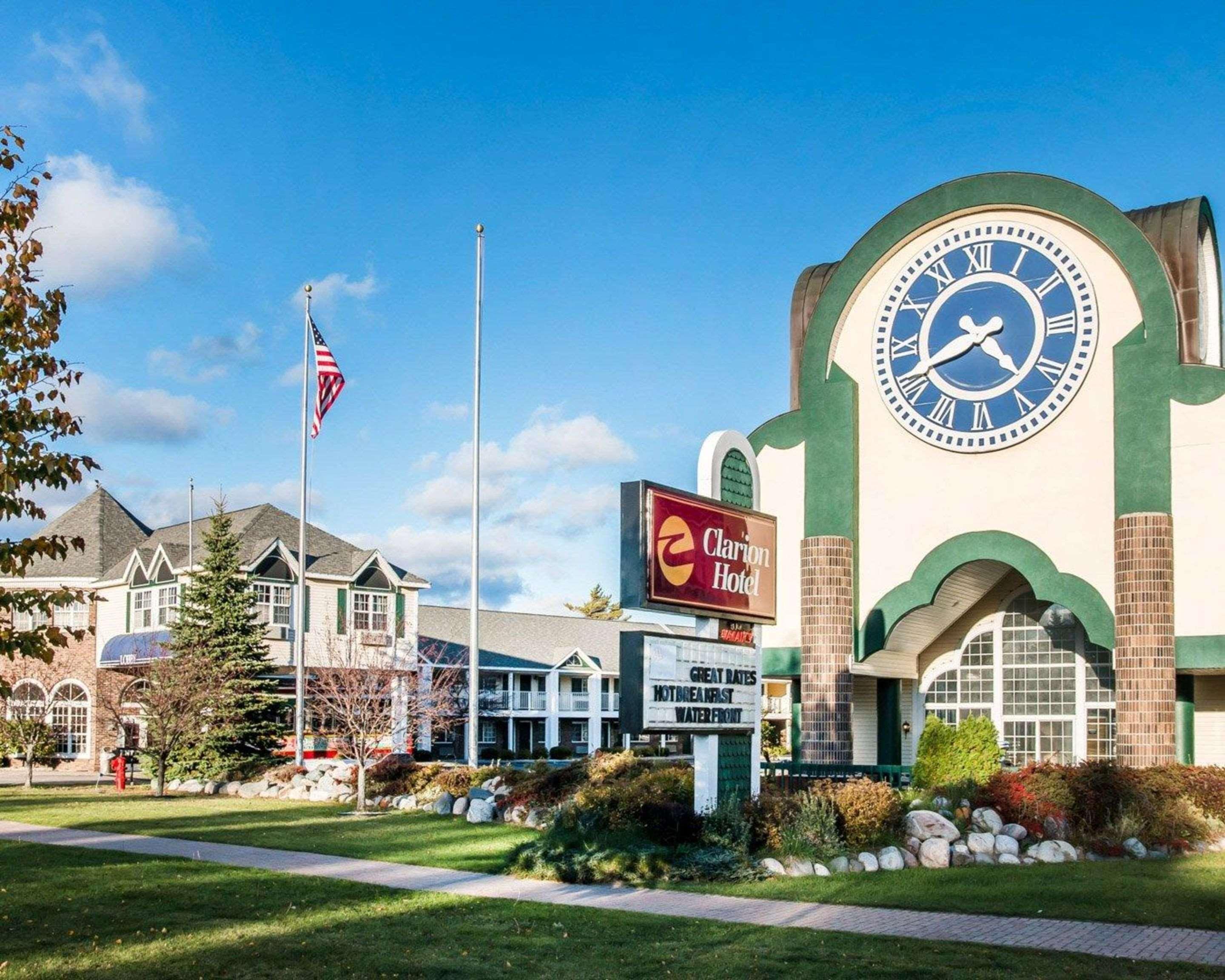 Clarion Hotel Beachfront Mackinaw City Kültér fotó