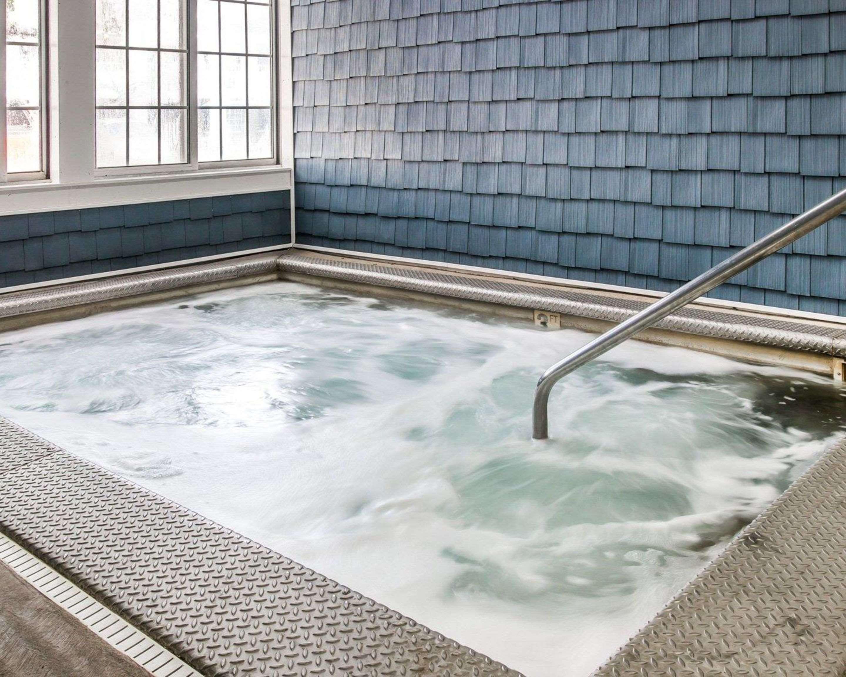 Clarion Hotel Beachfront Mackinaw City Kültér fotó