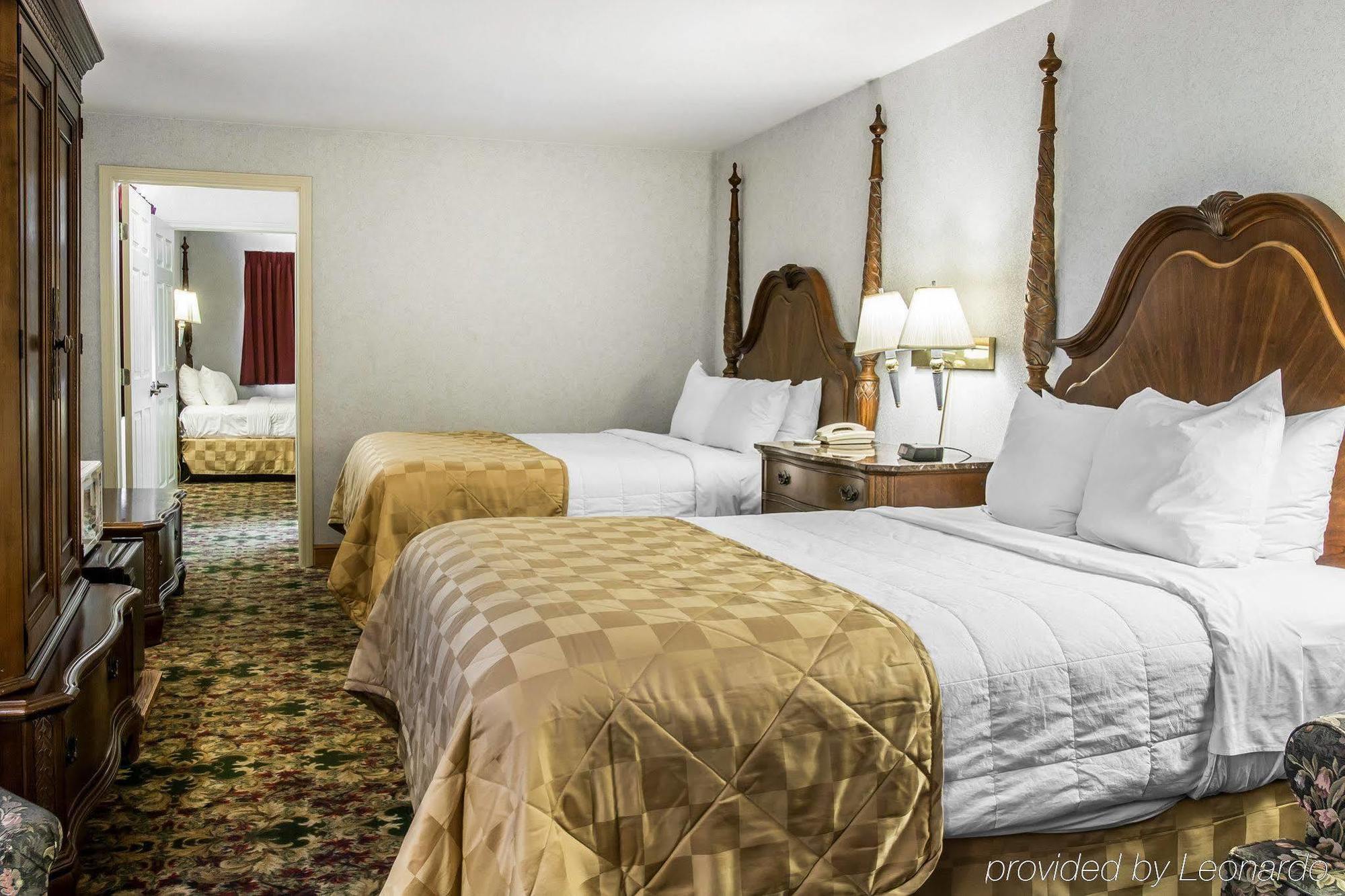 Clarion Hotel Beachfront Mackinaw City Kültér fotó