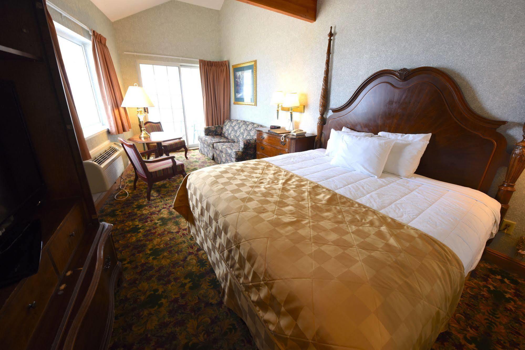 Clarion Hotel Beachfront Mackinaw City Kültér fotó